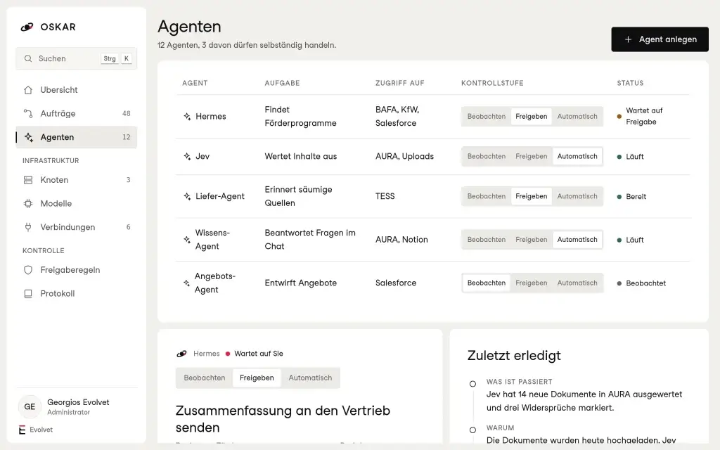 KI-Agenten in OSKAR mit Aufgabe, Zugriff, Kontrollstufe und Status, darunter ein Vorschlag von Hermes zur Freigabe